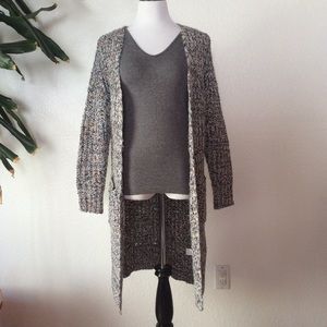 Long Cozy Multicolored Cardigan w/Two Side Pockets